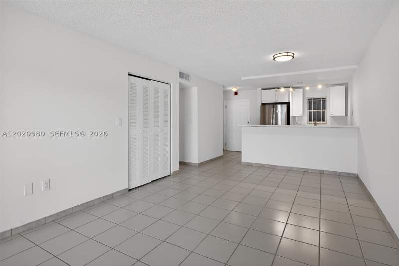 2 bedroom Condominium at 145 SW 30th Ct B208, Flagler Plaza Condo, Miami — photo 5
