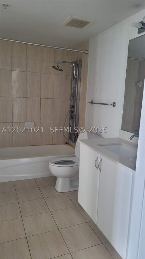 1750 N Bayshore Dr 3311, Miami FL - photo 9 of 14