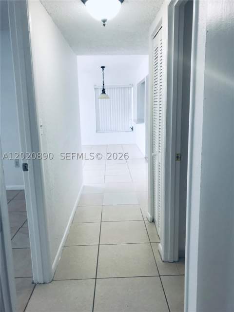 17600 NW 68th Ave B3006, Hialeah FL - photo 16 of 19