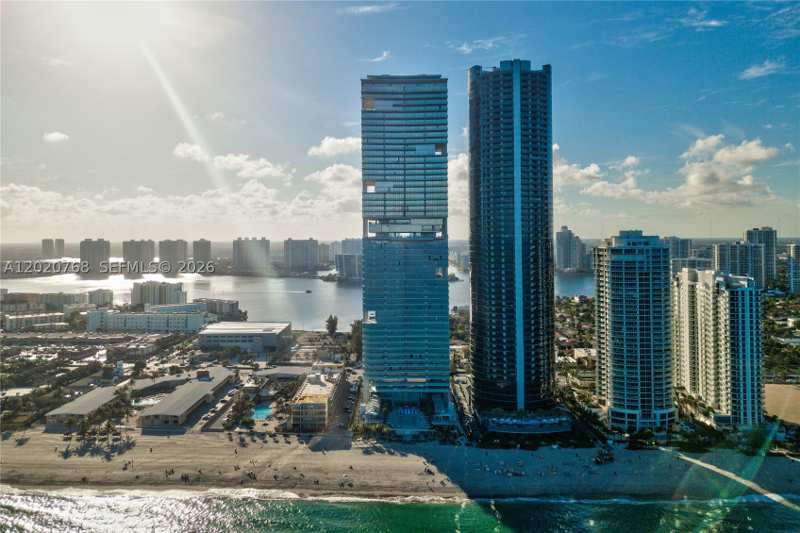 3 bedroom Condominium at 18501 E Collins 1503, Turnberry Ocean Club, Sunny Isles Beach — photo 1