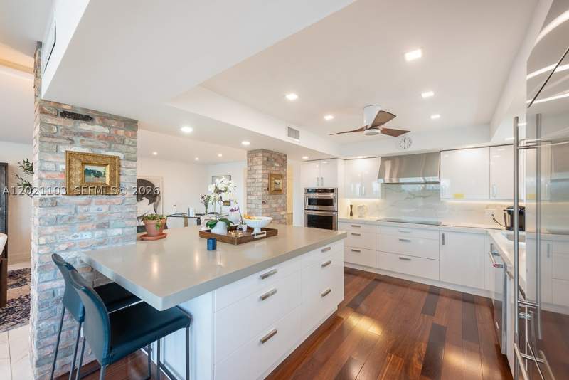 2 bedroom Condominium at 10180 W Bay Harbor Dr 4A, Montego Club Condo, Bay Harbor Islands — photo 5