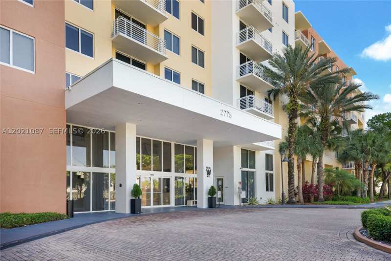 1 bedroom Condominium at 2775 NE 187th St 528, Venture At Aventura West, Aventura — photo 1