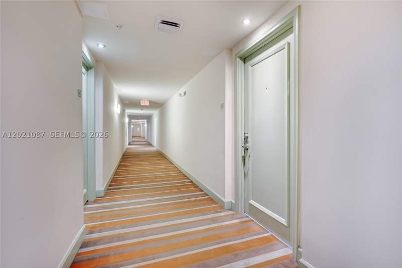 1 bedroom Condominium at 2775 NE 187th St 528, Venture At Aventura West, Aventura — photo 5