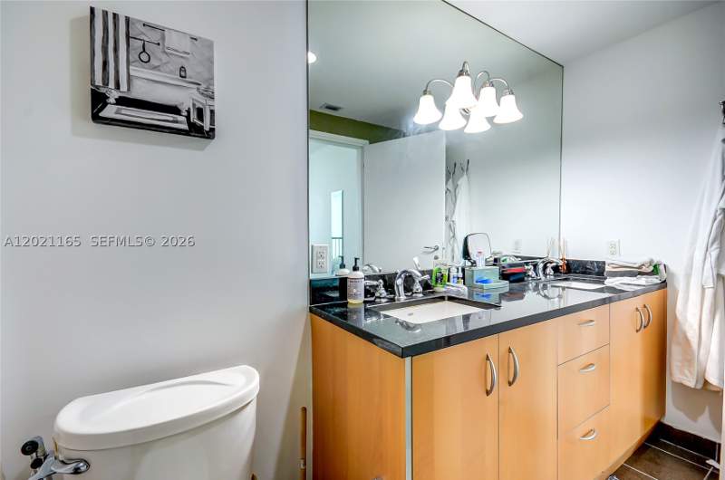 1 bedroom Condominium at 300 S Biscayne Bluv L-1022, Met 1, Miami — photo 4
