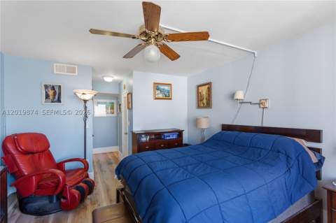 1351 NE Miami Gardens Dr 1603E, Miami FL - photo 15 of 26
