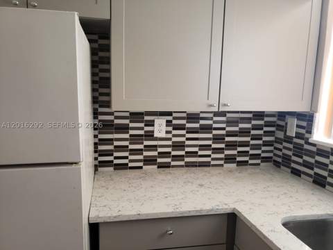 1800 NW 19th St 9, Miami FL - photo 7 of 12
