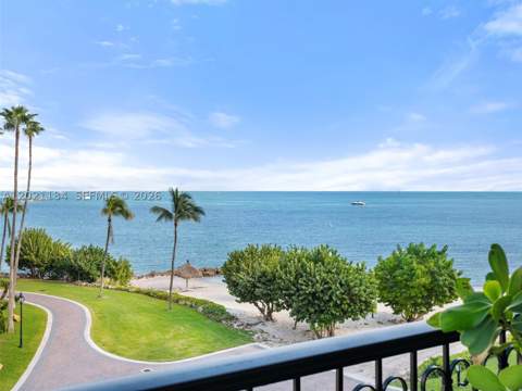 7431 Fisher Island Dr 7431, Miami Beach FL - photo 20 of 57