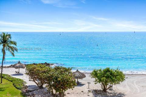 7431 Fisher Island Dr 7431, Miami Beach FL - photo 21 of 57