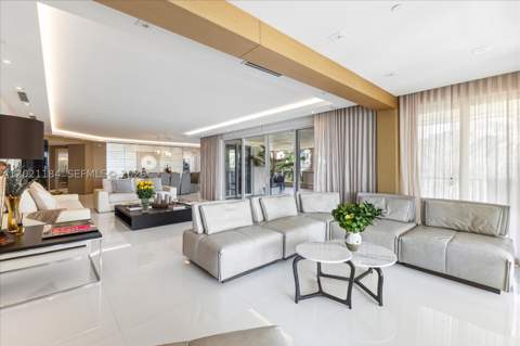 7431 Fisher Island Dr 7431, Miami Beach FL - photo 8 of 57