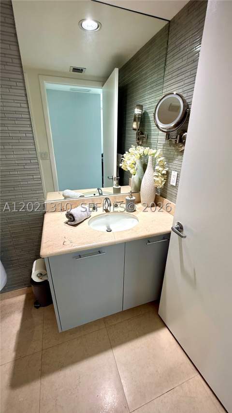 50 Biscayne Blvd 2501, Miami FL - photo 18 of 28