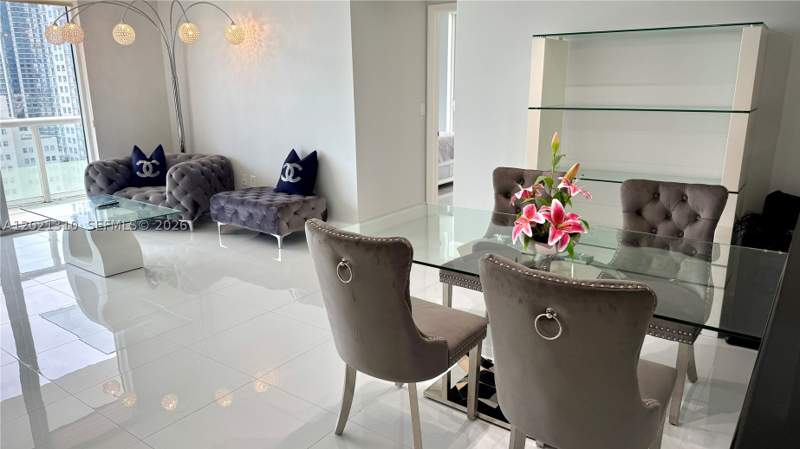 2 bedroom Condominium at 50 Biscayne Blvd 2501, 50 Biscayne Condo, Miami — photo 3