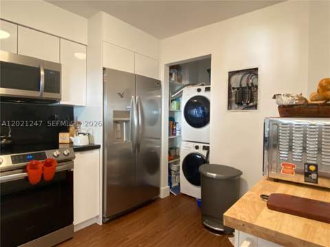5757 Collins Ave 703, Miami Beach FL - photo 8 of 31