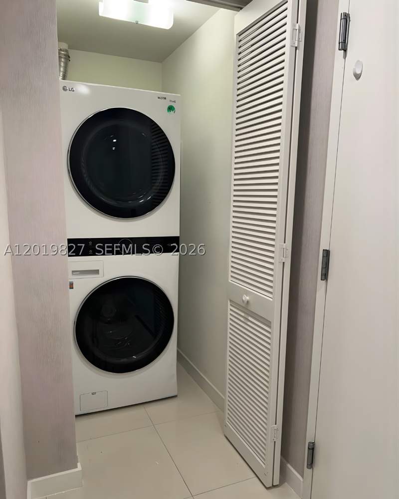 1 bedroom Condominium at 7875 NW 107th Ave 412, Midtown Doral Condo 4, Doral — photo 5