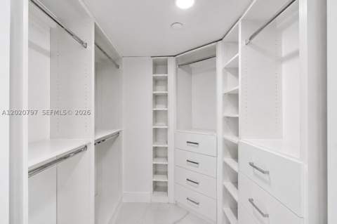 19101 NE 36th Ct 402, Aventura FL - photo 18 of 53