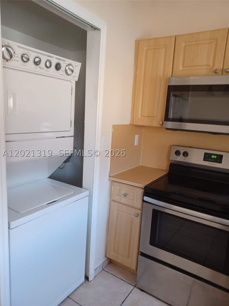 2 bedroom Condominium at 17316 NW 74th Ave 202, Belleview Villas Condo No, Hialeah — photo 5