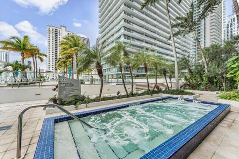 79 SW 12th St 3401-S, Miami FL - photo 18 of 25