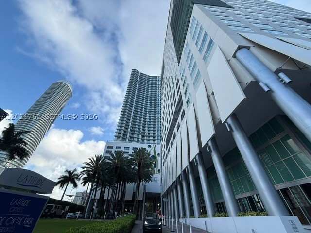 2 bedroom Condominium at 185 SW 7th St 3803, Latitude On The River Con, Miami — photo 1