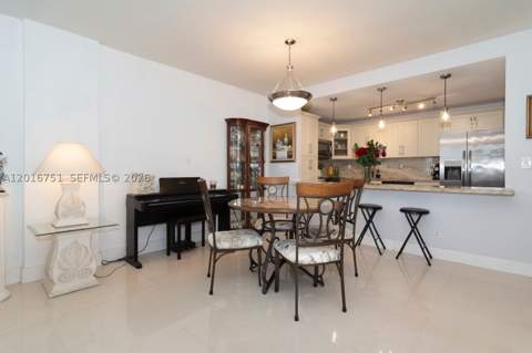 19370 Collins Ave 626, Sunny Isles Beach FL - photo 14 of 39