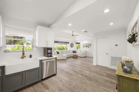 7400 SW 170th Ter, Palmetto Bay FL - photo 13 of 35