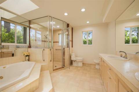 7400 SW 170th Ter, Palmetto Bay FL - photo 21 of 35