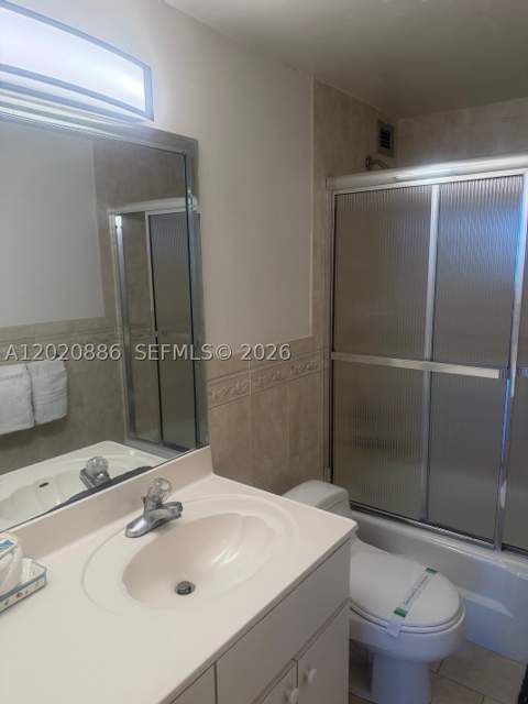 5601 Collins Ave 1718, Miami Beach FL - photo 16 of 23