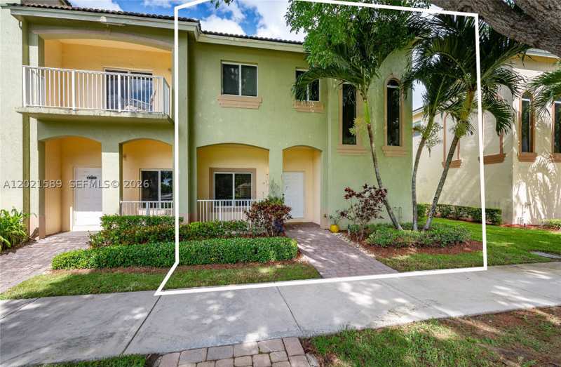 3 bedroom Townhouse at 2343 SE 16th Pl, Cali Greens, Homestead — photo 1
