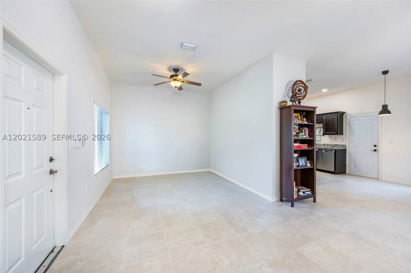 3 bedroom Townhouse at 2343 SE 16th Pl, Cali Greens, Homestead — photo 5