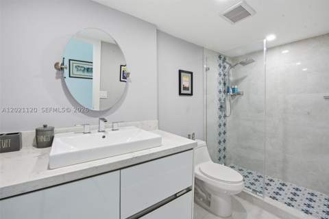 2555 Collins Ave 1106, Miami Beach FL - photo 12 of 22