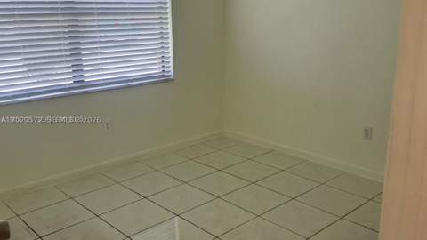 2715 W 66th St 13-21, Hialeah FL - photo 8 of 27