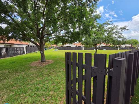 15240 SW 45th Ter 54F, Miami FL - photo 9 of 50