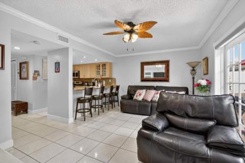 7101 W 24th Avenue 45, Hialeah FL - photo 6 of 37