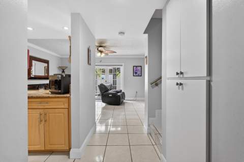 7101 W 24th Avenue 45, Hialeah FL - photo 7 of 37