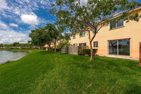 2445 SE 14th Ave 375, Homestead FL - photo 7 of 9