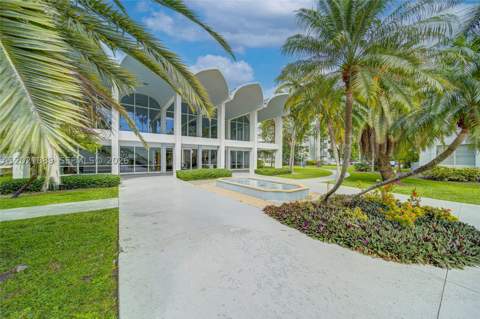 494 NW 165th St Rd C-205, Miami FL - photo 21 of 22