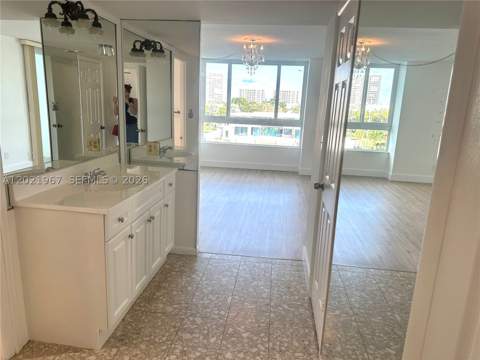 9501 E Bay Harbor Dr 5B, Bay Harbor Islands FL - photo 15 of 18