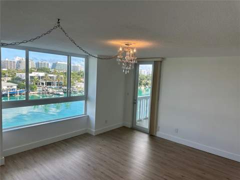 9501 E Bay Harbor Dr 5B, Bay Harbor Islands FL - photo 6 of 18