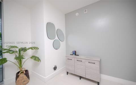 1300 Brickell Bay Dr 1601, Miami FL - photo 8 of 53