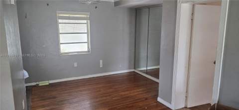 14990 NW 11th Ct, Miami FL - photo 6 of 14