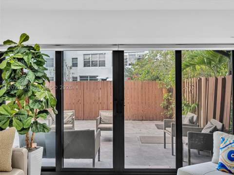 500 NE 199th Ter 7J, Miami FL - photo 12 of 36