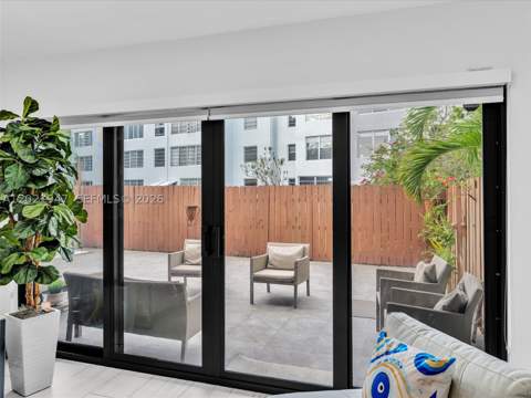 500 NE 199th Ter 7J, Miami FL - photo 13 of 36