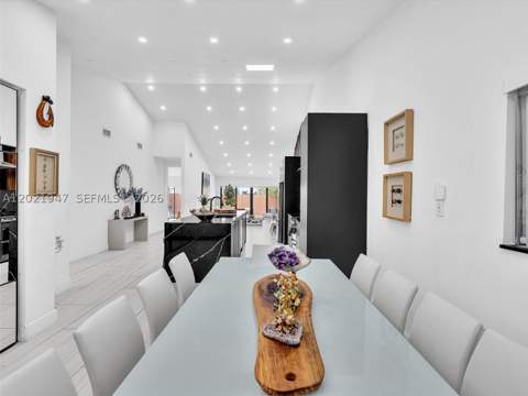 500 NE 199th Ter 7J, Miami FL - photo 8 of 36