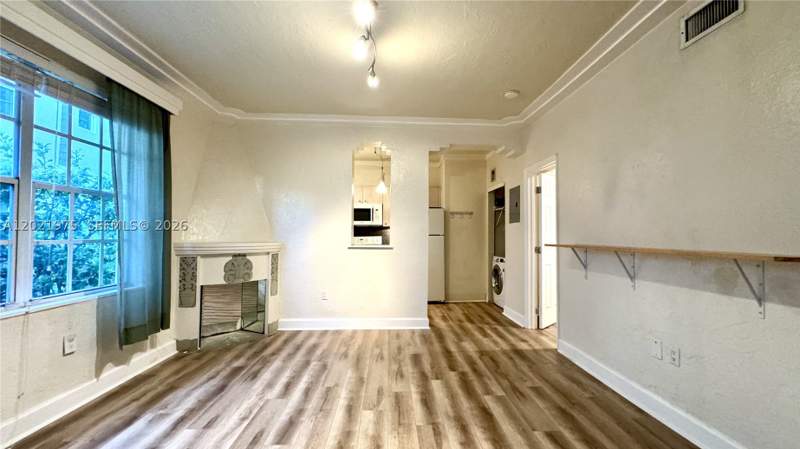 2 bedroom Condominium at 1335 Pennsylvania Ave 3, San Remo Of South Beach C, Miami Beach — photo 3