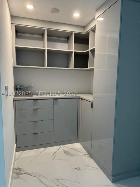 330 Sunny Isles Blvd 5-1003, Sunny Isles Beach FL - photo 8 of 36