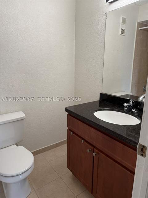 15689 SW 106th Ln 718, Miami FL - photo 11 of 26