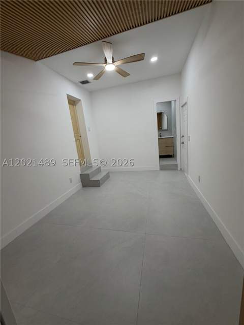 840 NW 67th St, Miami FL - photo 21 of 38