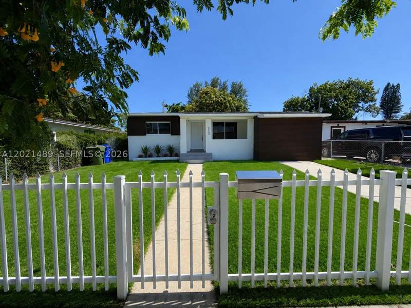 4 bedroom SingleFamilyResidence at 840 NW 67th St, Seventh Ave Park, Miami — photo 3