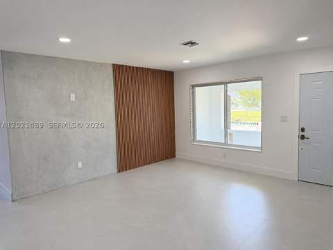 840 NW 67th St, Miami FL - photo 7 of 38