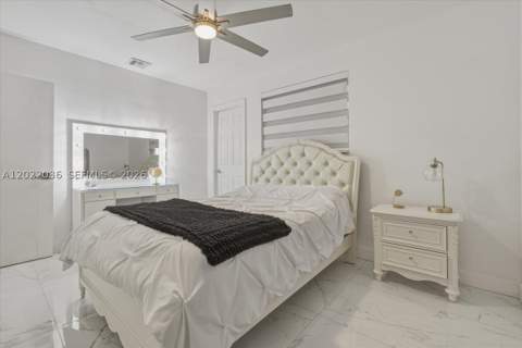 120 W 50th St, Hialeah FL - photo 15 of 22