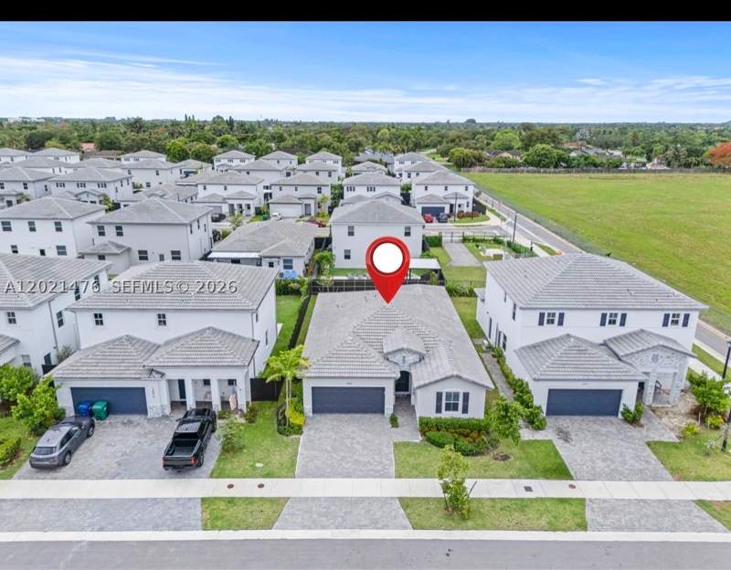 3 bedroom SingleFamilyResidence at 14884 SW 162nd St, Wallace Stevens, Miami — photo 5