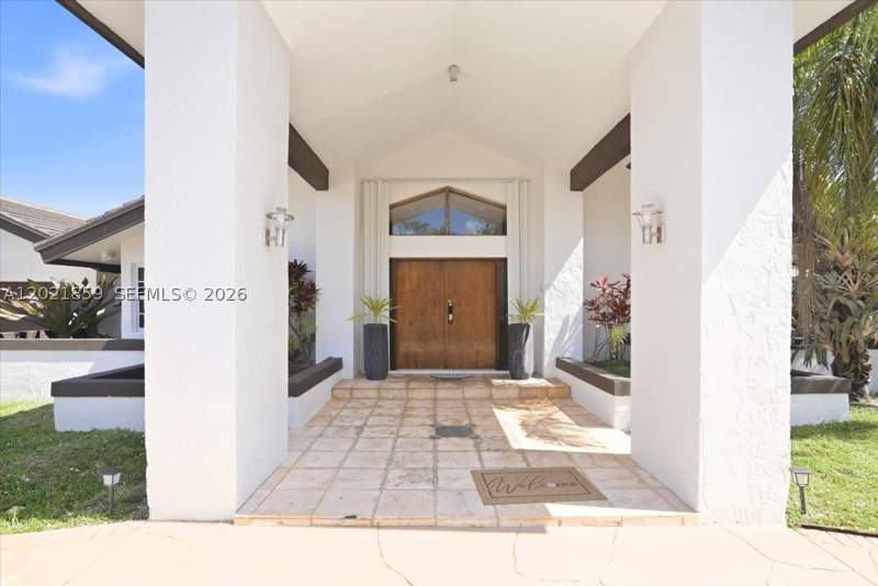 5 bedroom SingleFamilyResidence at 9665 SW 136th St, Elias Sub, Miami — photo 4
